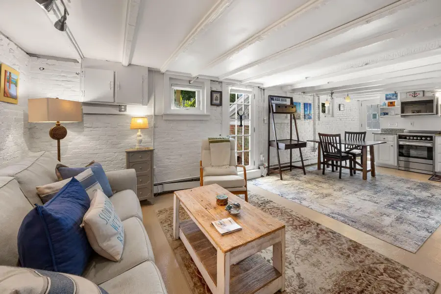 18 Standish Street #Unit C, Provincetown, MA 02657 - #3