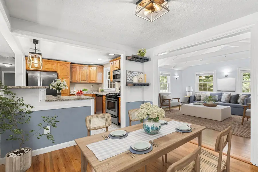 49 Old Farm Rd, Hanover, MA 02339 - #3