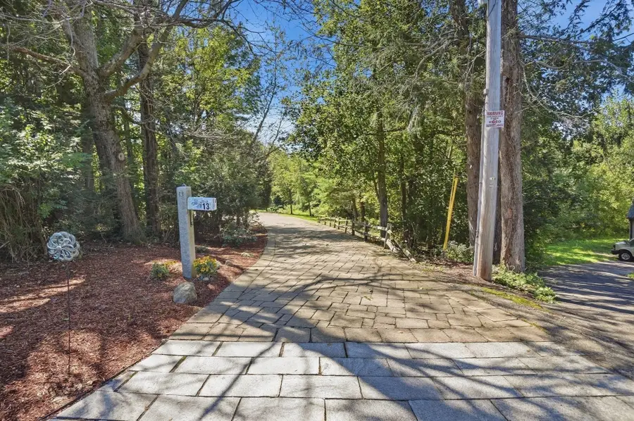13 Woodland Drive, Paxton, MA 01612 - #3