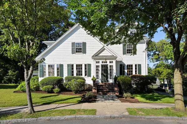 70 Kensington Park, Arlington, MA 02476
