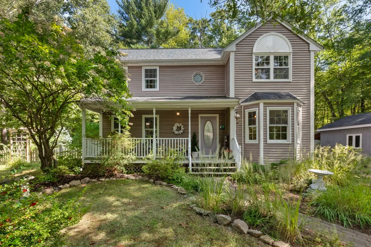 17 Conservation Drive, Douglas, MA 01516 - #1