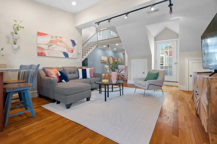 224 Florence St #10, Boston, MA 02131 - #2