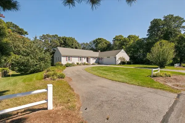 109 Greenland Cir, Dennis, MA 02675