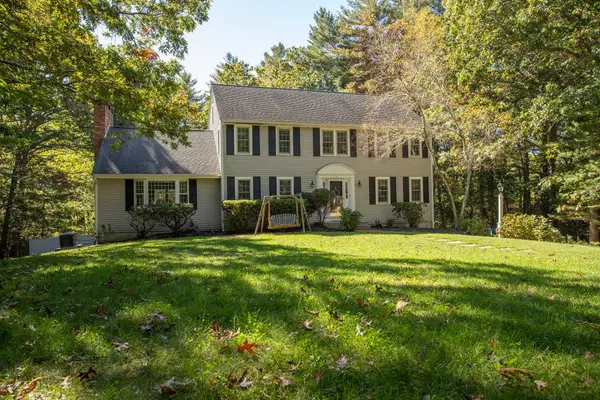 7 Tinkers Ledge Rd, Duxbury, MA 02332