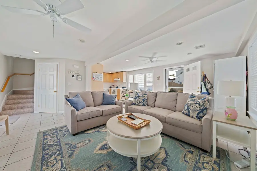 70 Coburn Street, Hull, MA 02045 - #3