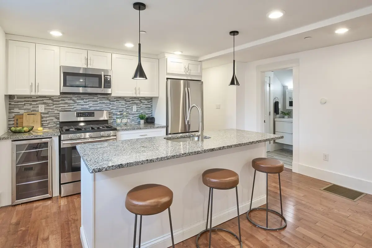 2 Auburn Ave #2, Somerville, MA 02145 - #1