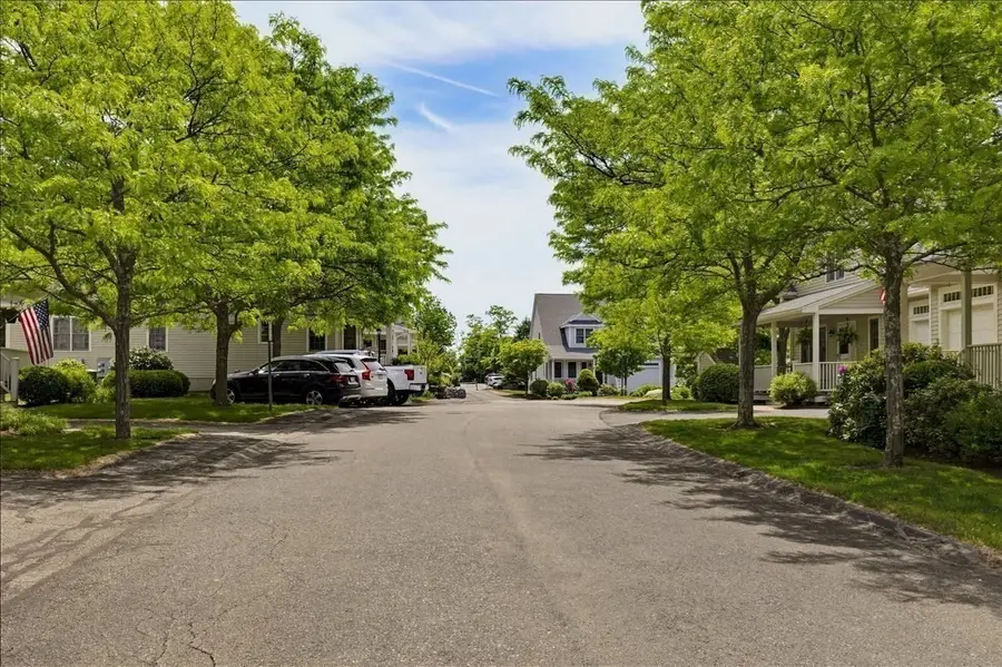10 Charnstaff Lane #202, Billerica, MA 01821 - #2