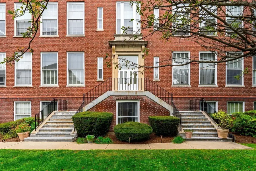 35 Flint St #205, Salem, MA 01970 - #3