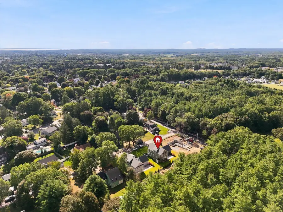 8 Plant St, Newburyport, MA 01950 - #3