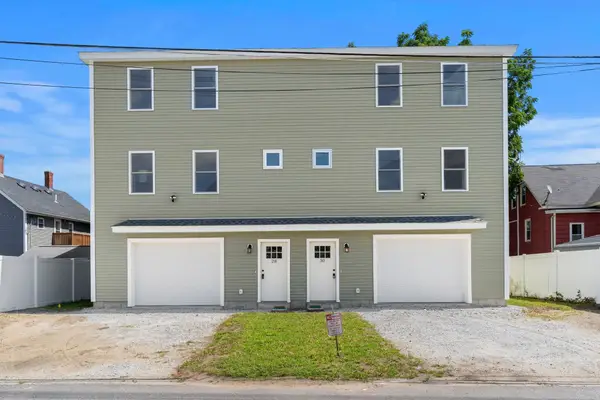 28-30 Quigley Ave, Chelmsford, MA 01863