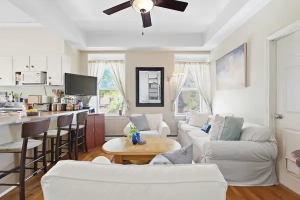 513-515 E 6th St #3, Boston, MA 02127