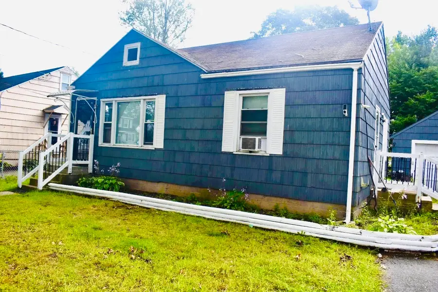 54 Georgetown St, Springfield, MA 01104 - #2