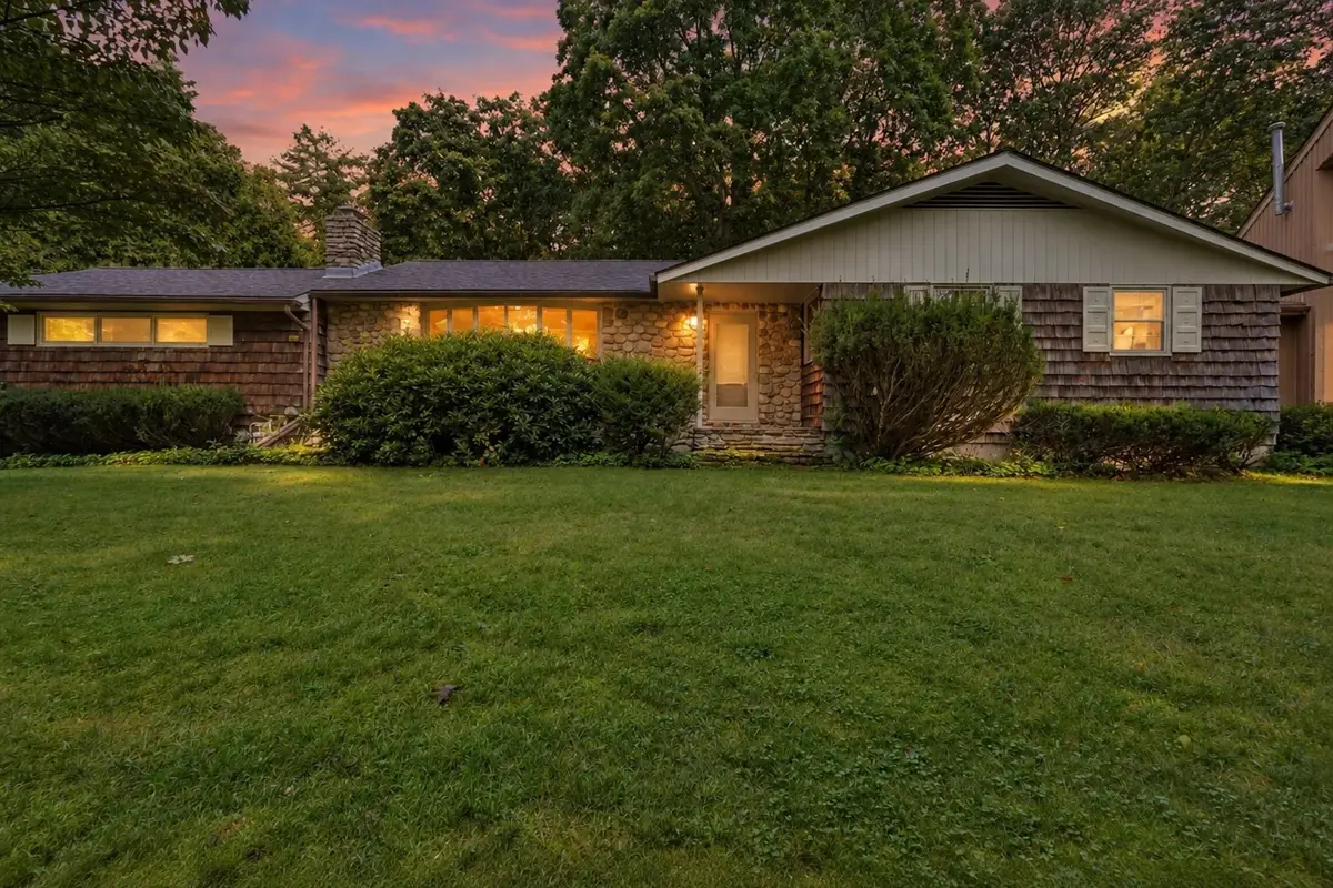 14 Miller Dr, Warren, MA 01083 - #1