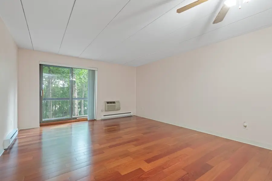 65 Commons Dr #306, Shrewsbury, MA 01545 - #3