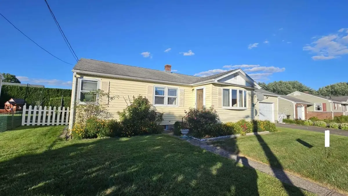 38 Cora Ave, Chicopee, MA 01013 - #1
