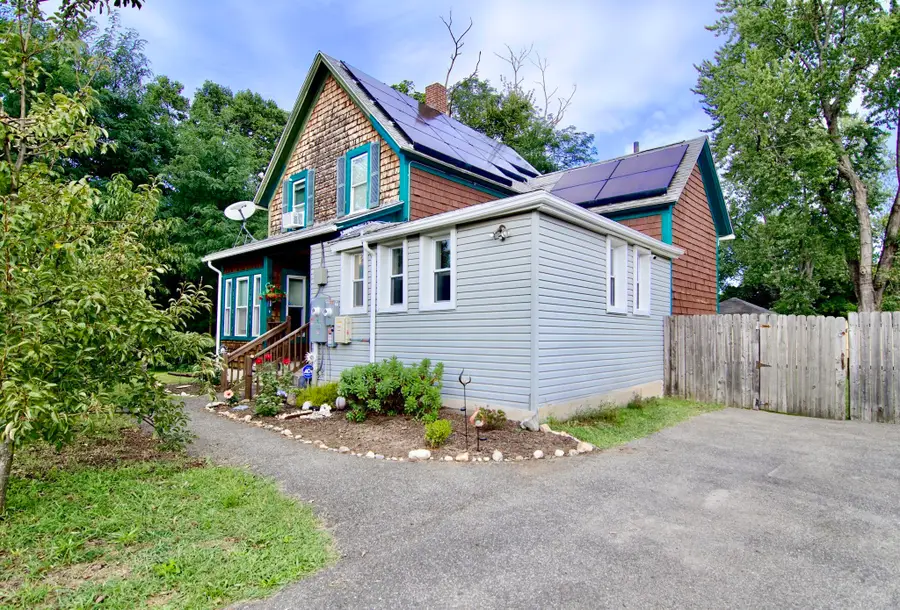 35 Thayer Ave, Springfield, MA 01108 - #2