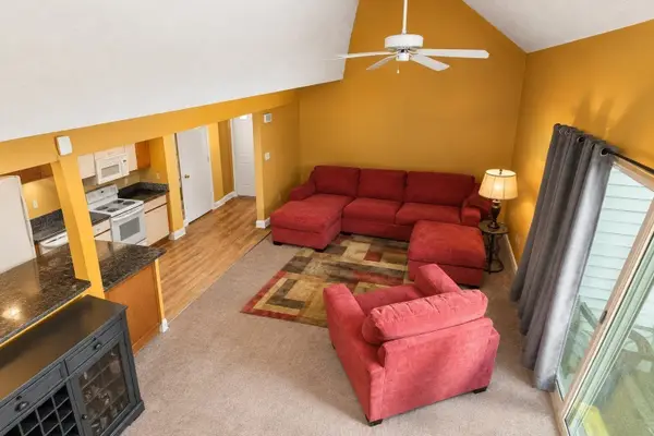 207 Lake St #77, Weymouth, MA 02189