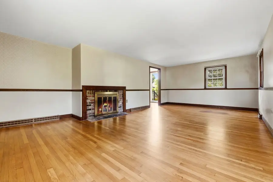 250 E. Lothrop Street, Beverly, MA 01915 - #2
