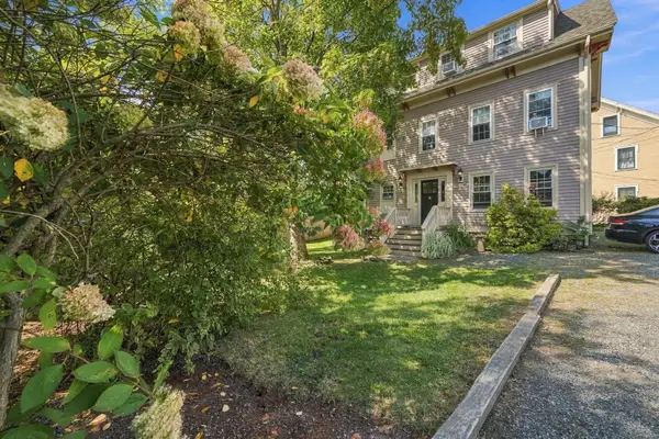 43 Hawkes #1, Marblehead, MA 01945