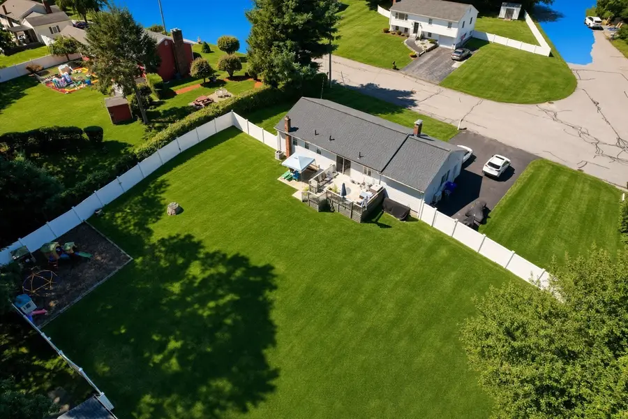 50 Ellen Rd, Taunton, MA 02780 - #3