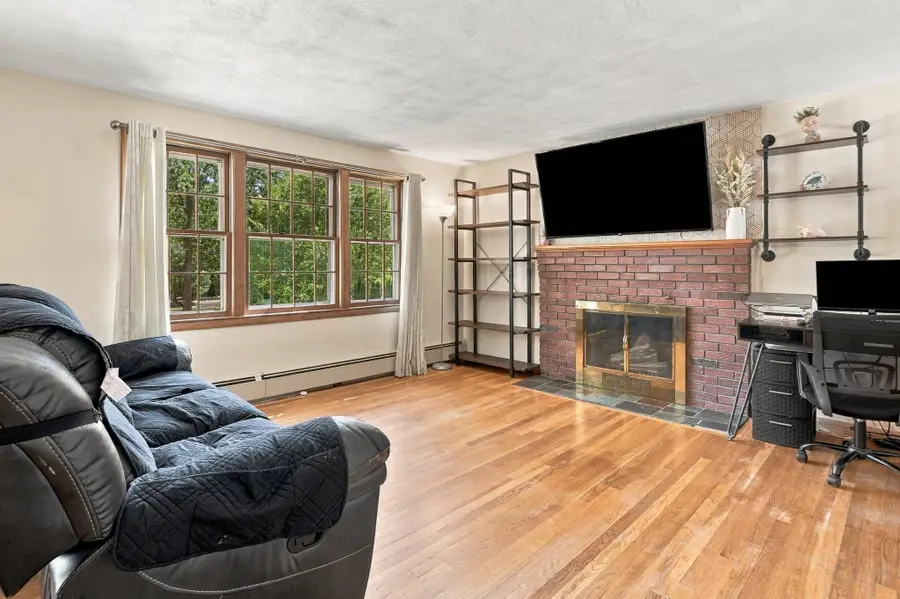33 Braney Road, Millbury, MA 01527 - #3
