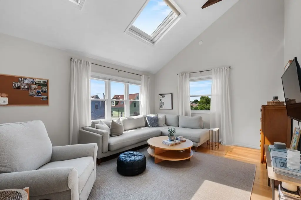 17 Herschel St #3, Lynn, MA 01902 - #1