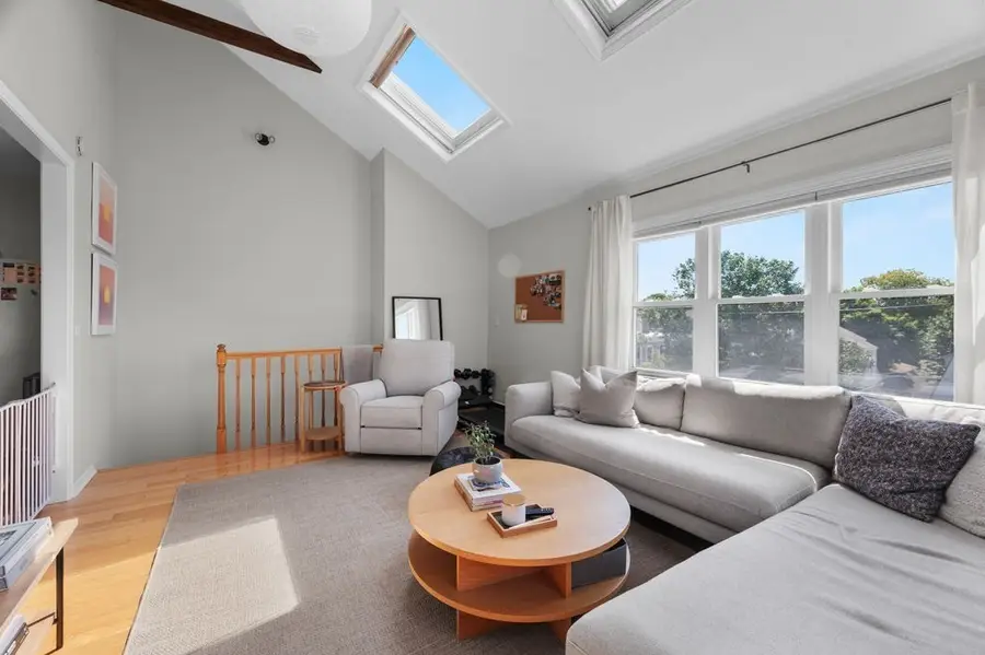 17 Herschel St #3, Lynn, MA 01902 - #2