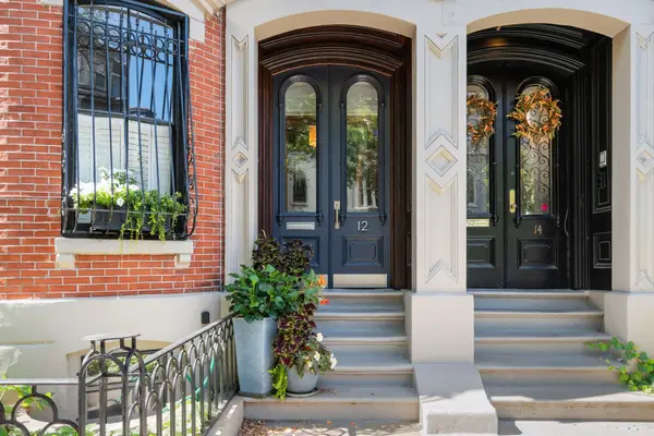 12 Rutland Square #3, Boston, MA 02118