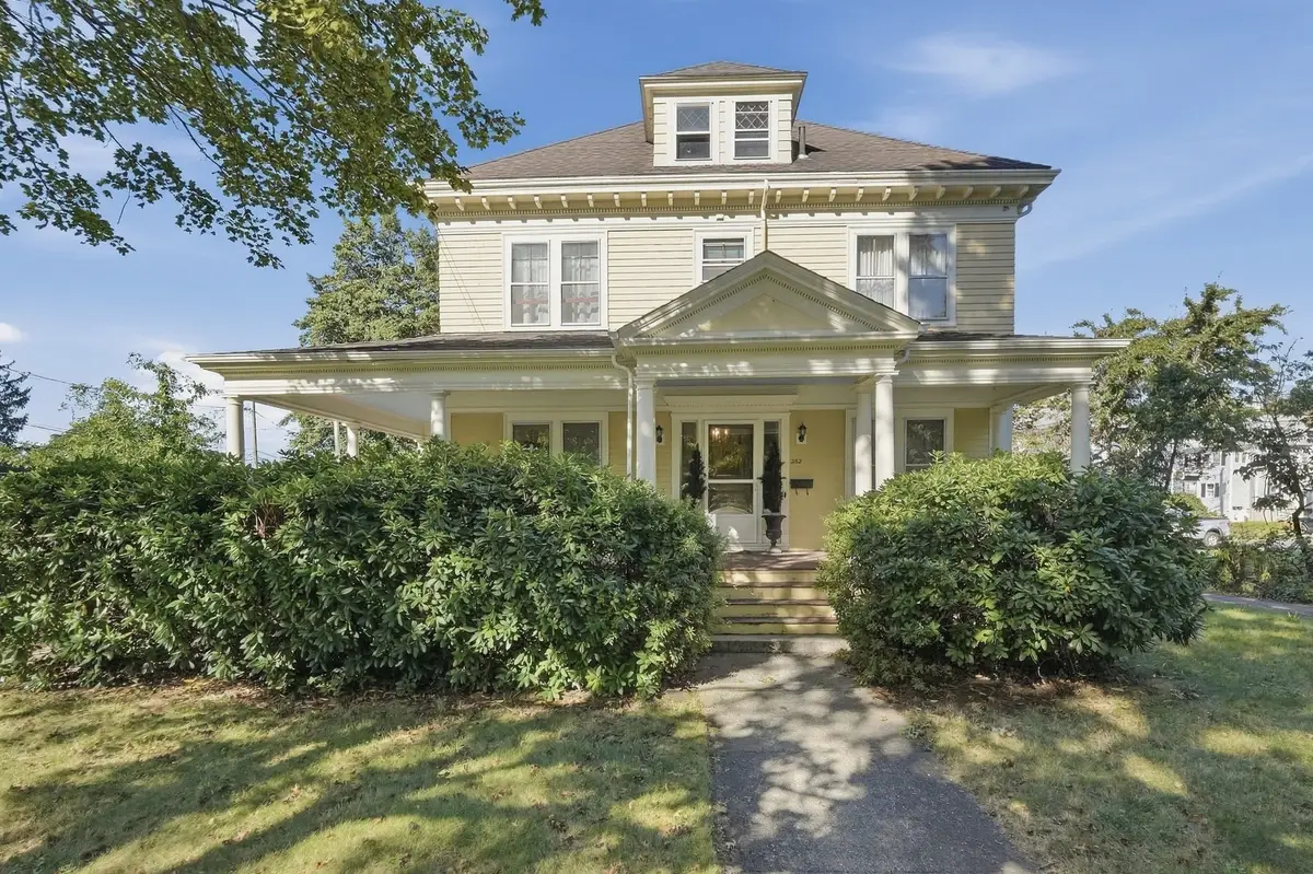 252 Main Street, Fairhaven, MA 02719 - #1