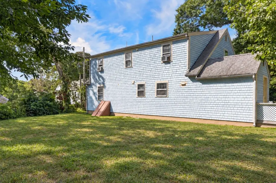234 County Road, Oak Bluffs, MA 02557 - #2