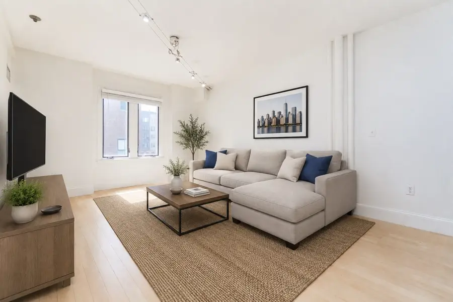 45-55 W Broadway #208, Boston, MA 02127 - #3