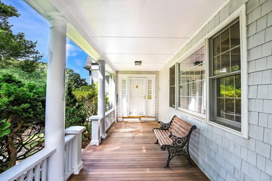 222 Sippewissett Rd, Falmouth, MA 02540 - #2