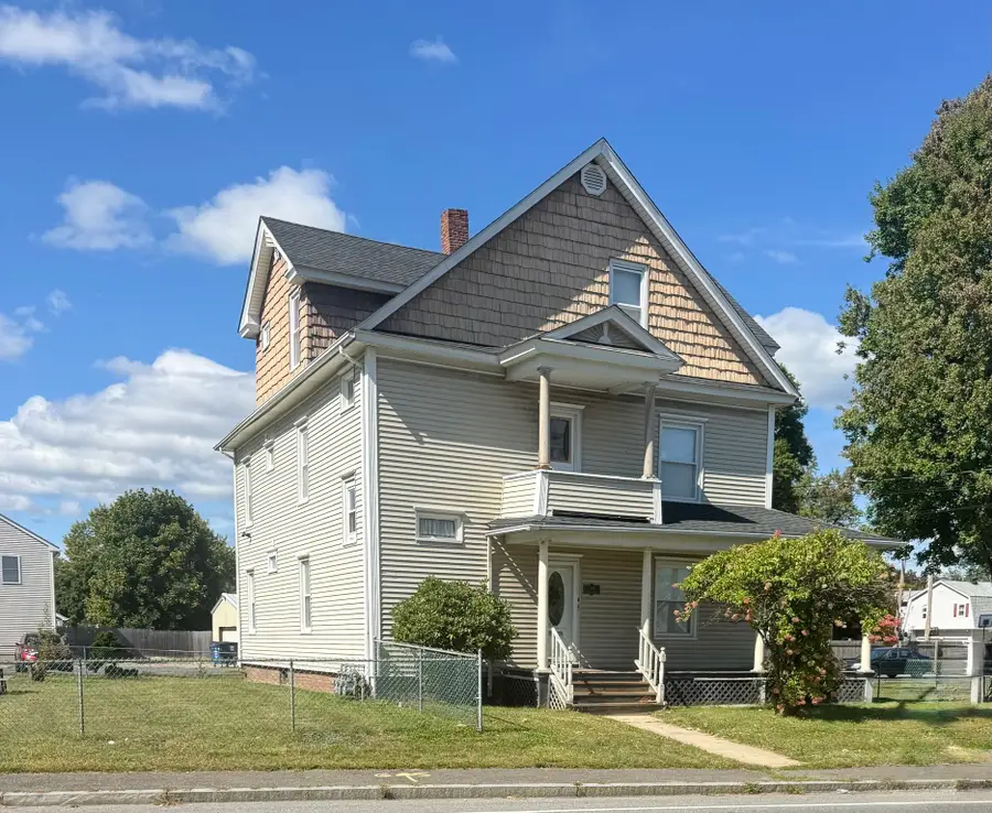 418 Chicopee St, Chicopee, MA 01013 - #2