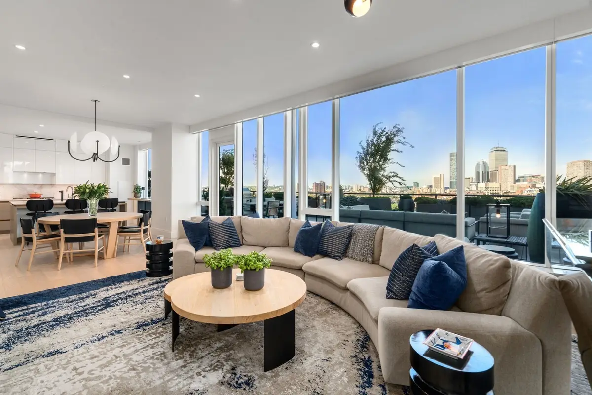 380 Harrison Ave #12-J, Boston, MA 02118 - #1