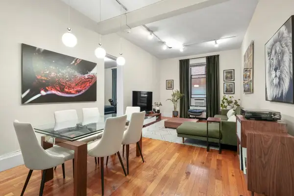 271 Dartmouth St #4E, Boston, MA 02116