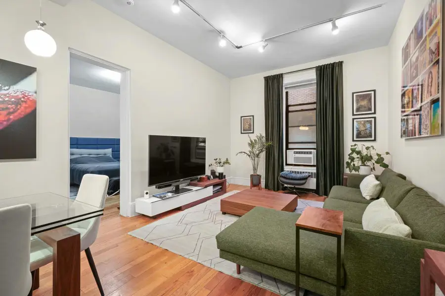 271 Dartmouth St #4E, Boston, MA 02116 - #2