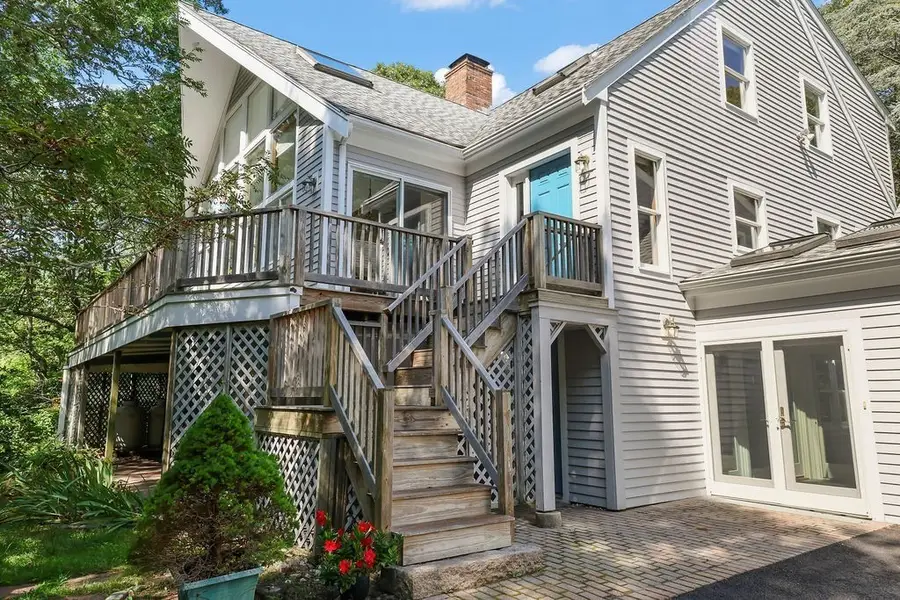 821 W Falmouth Hwy, Falmouth, MA 02540 - #2