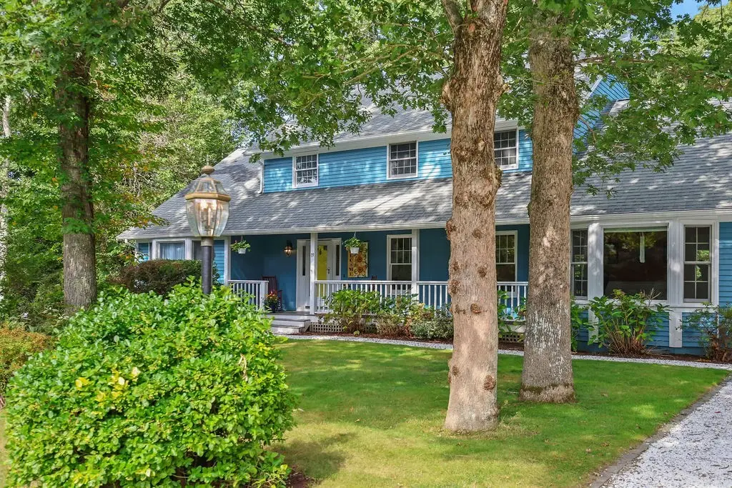 19 Steven P Wentworth Rd, North Falmouth, MA 02556 - #1