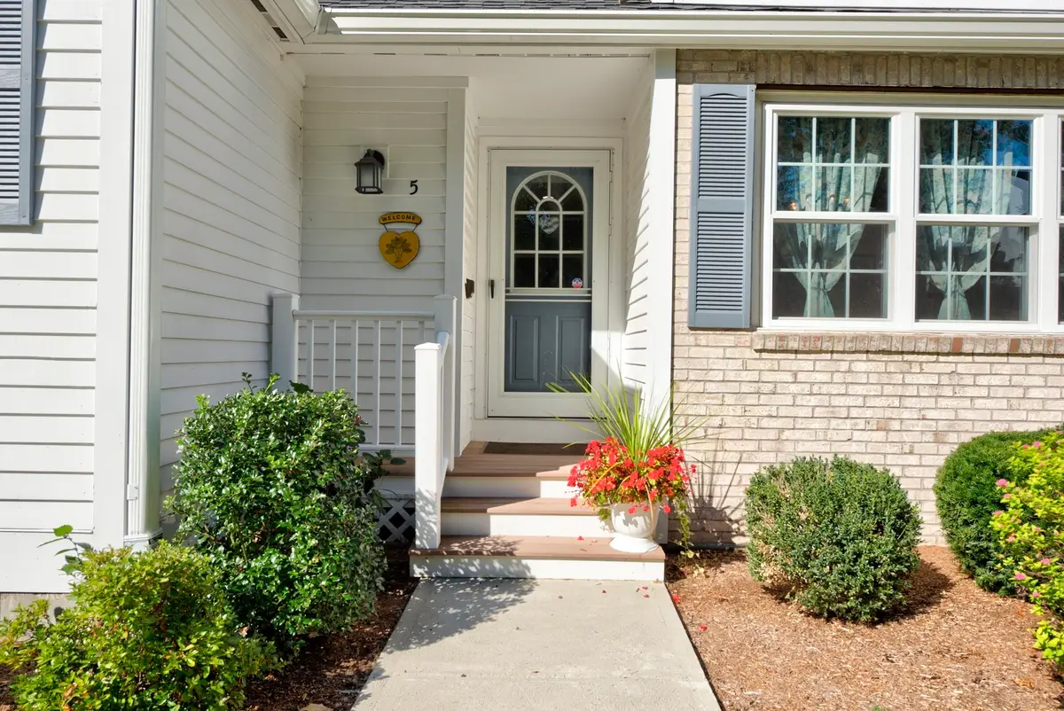 5 Pear Tree Ln #5, Franklin, MA 02038 - #1