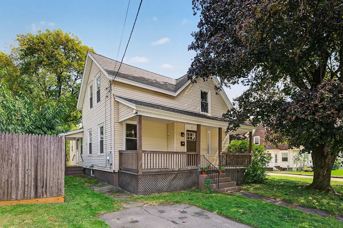 37 Elm St, Greenfield, MA 01301 - #1