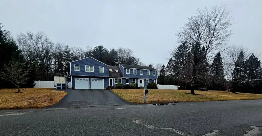 20 Farm Pond Rd, Dracut, MA 01826 - #2