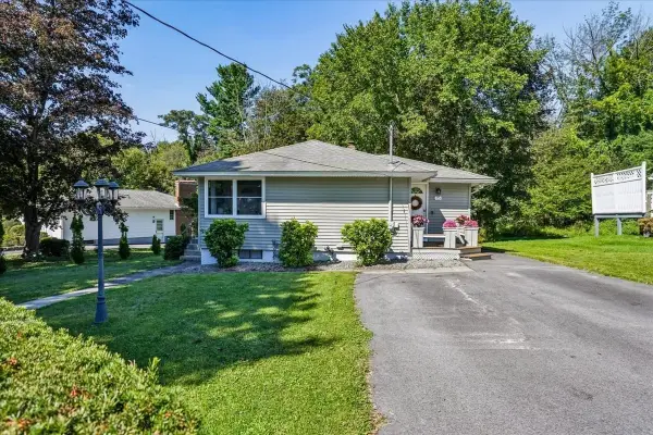 15 Brookman Street, Worcester, MA 01606