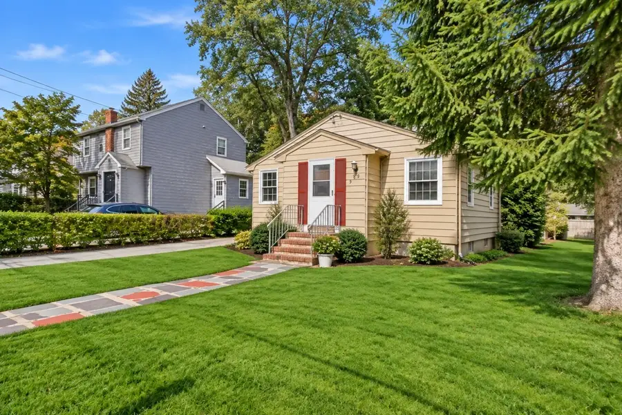 24 Grapevine Ave, Lexington, MA 02421 - #2