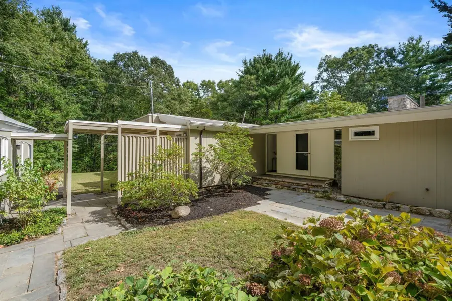 583 Gay Street, Westwood, MA 02090 - #3