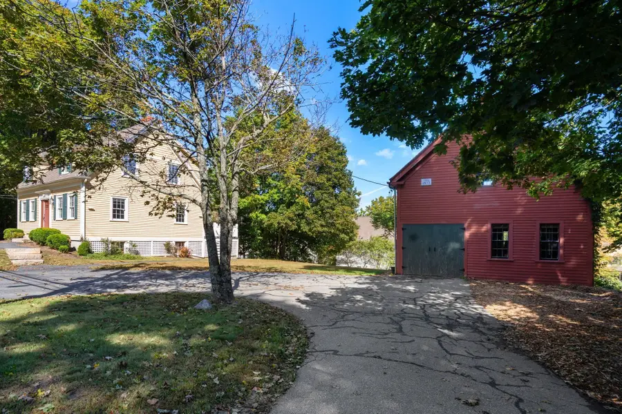 5 South Main St. #17, Sherborn, MA 01770 - #2