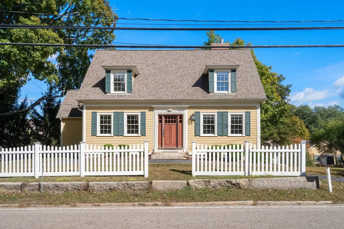 5 South Main St., Sherborn, MA 01770 - #1