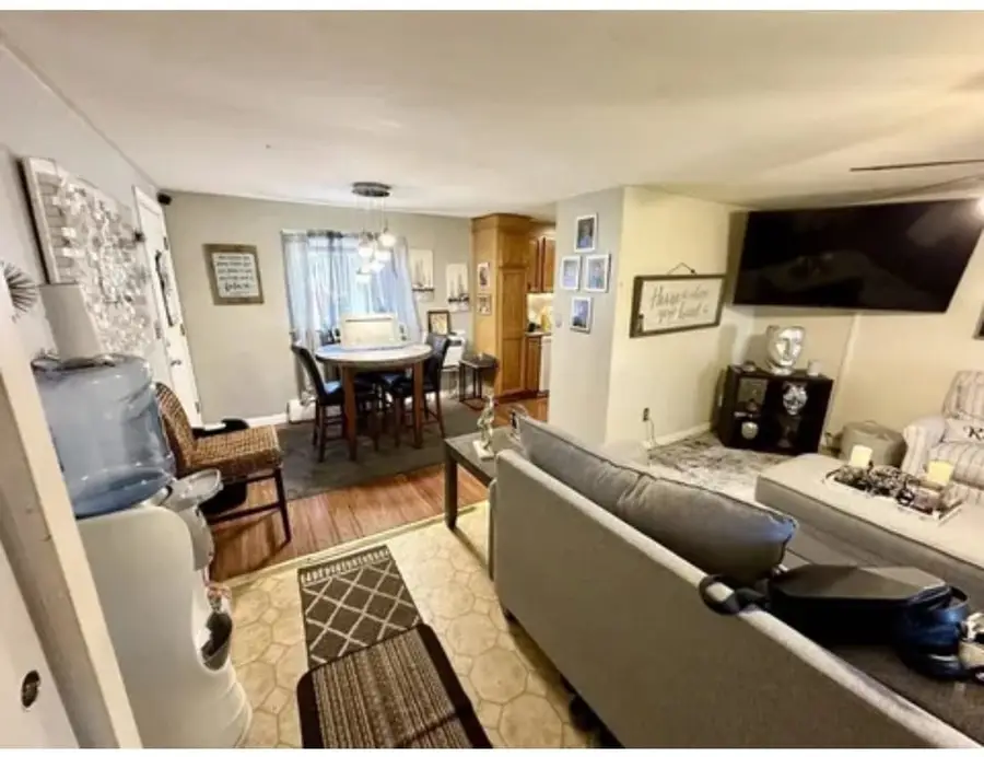 205 Bishop Dr #205, Framingham, MA 01702 - #3