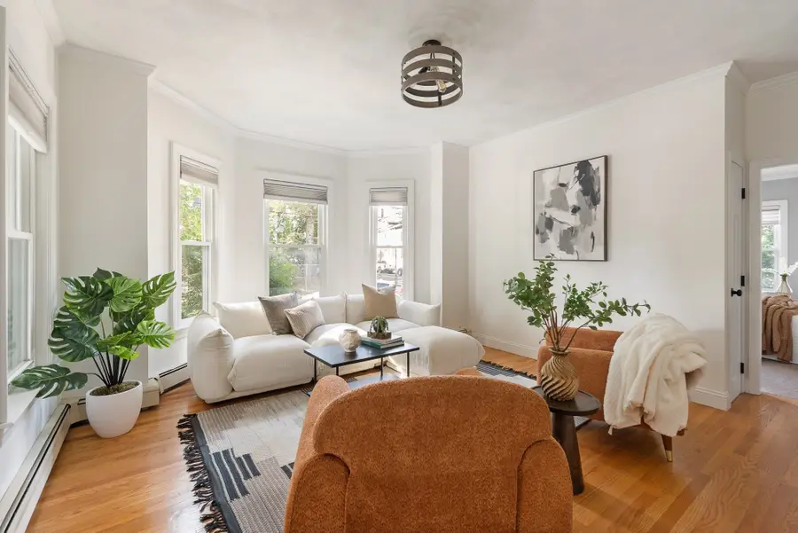 156 Adams St #2, Waltham, MA 02453 - #2