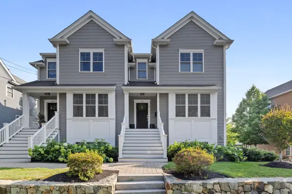 12 Grove St #2, Waltham, MA 02453