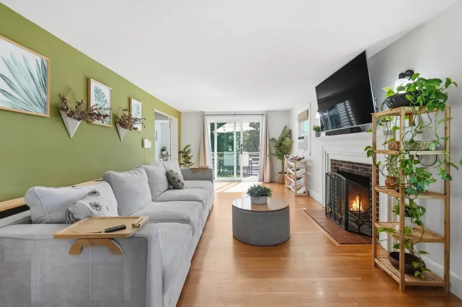 300 Parkland Ave, Lynn, MA 01905 - #3